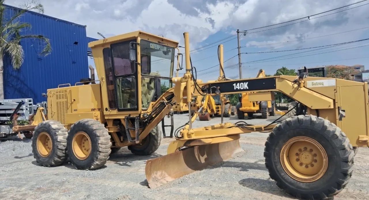 Motoniveladora Caterpillar 140K ano 2011, com 12.430 horas e ripper traseiro, em SP - Foto 3