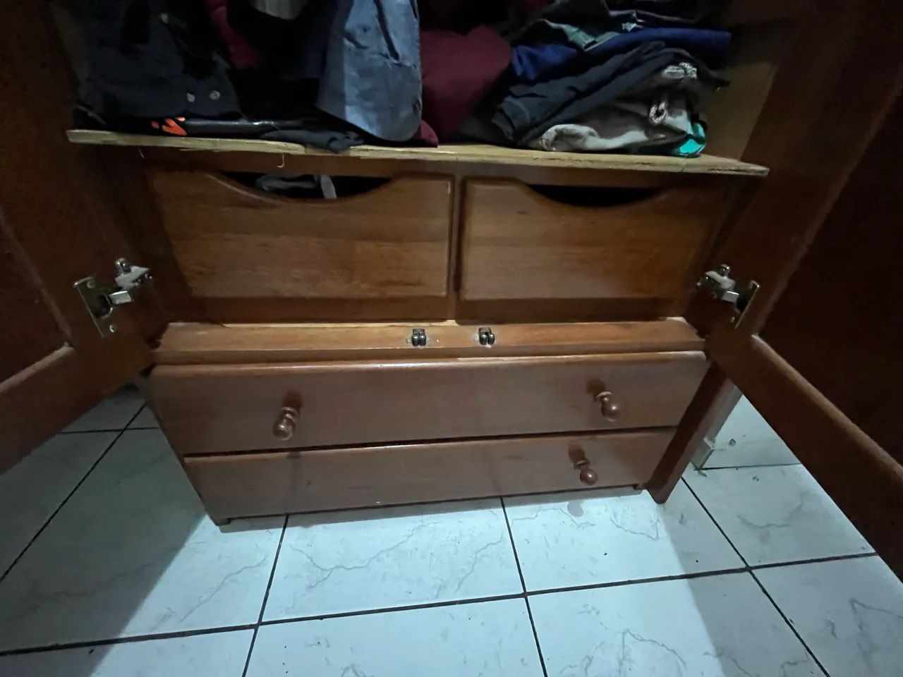 Móvel 3 em 1 de madeira maciça  - Foto 2