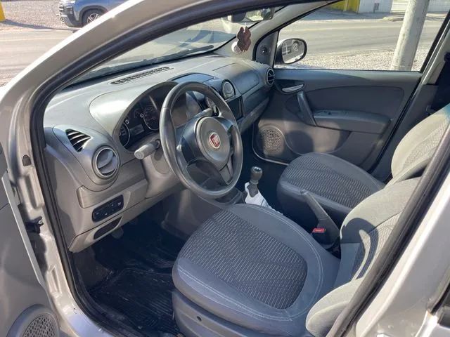 Fiat Palio Attractive 1.0 EVO Fire Flex 8V 5P 2014 - Foto 3
