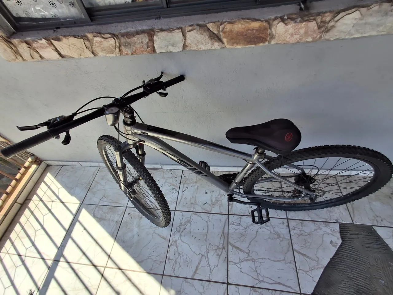 Bicicleta Aro 29 Quadro 17 KSW com Acessórios - Foto 2