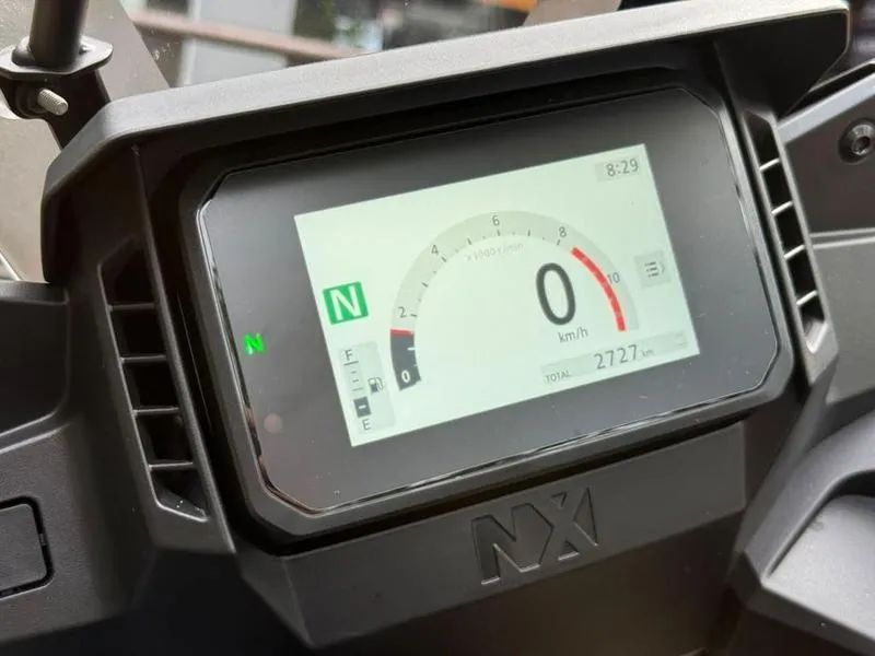 HONDA NX 500 2026 - Foto 4