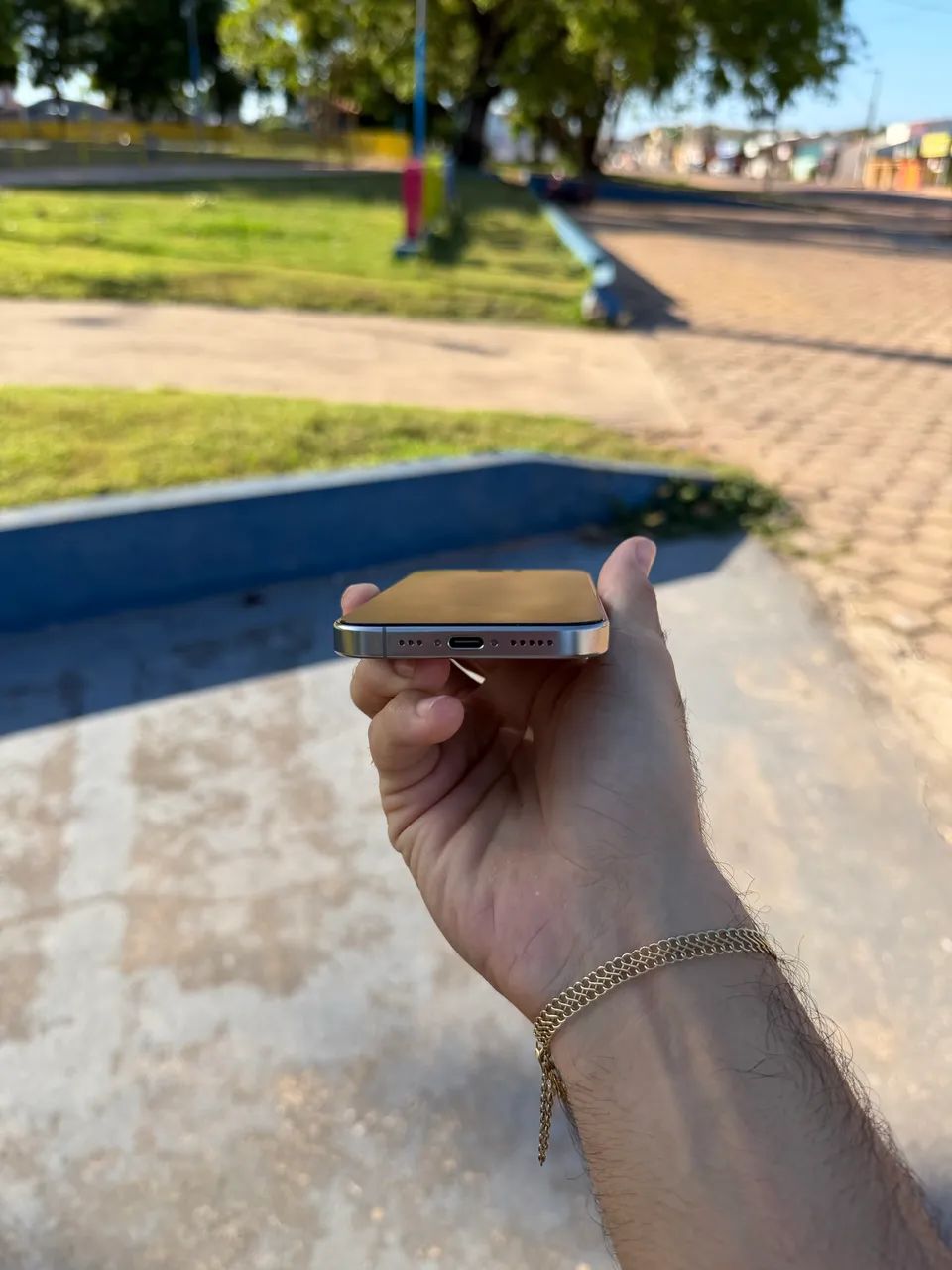 iPhone 16 Pro - Foto 4