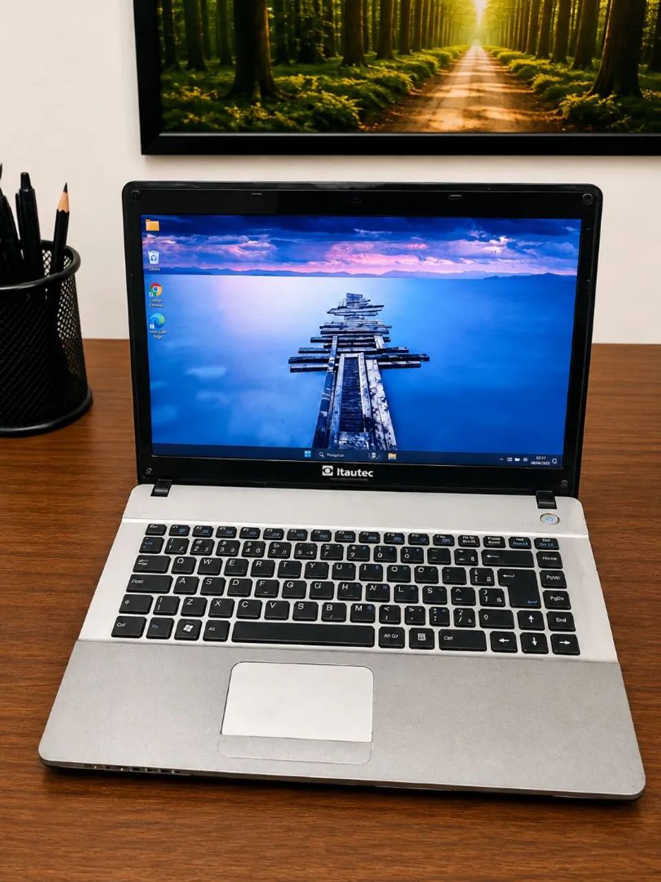 Notebook i3 / SSD / bateria ok / Win11 bem rápido 