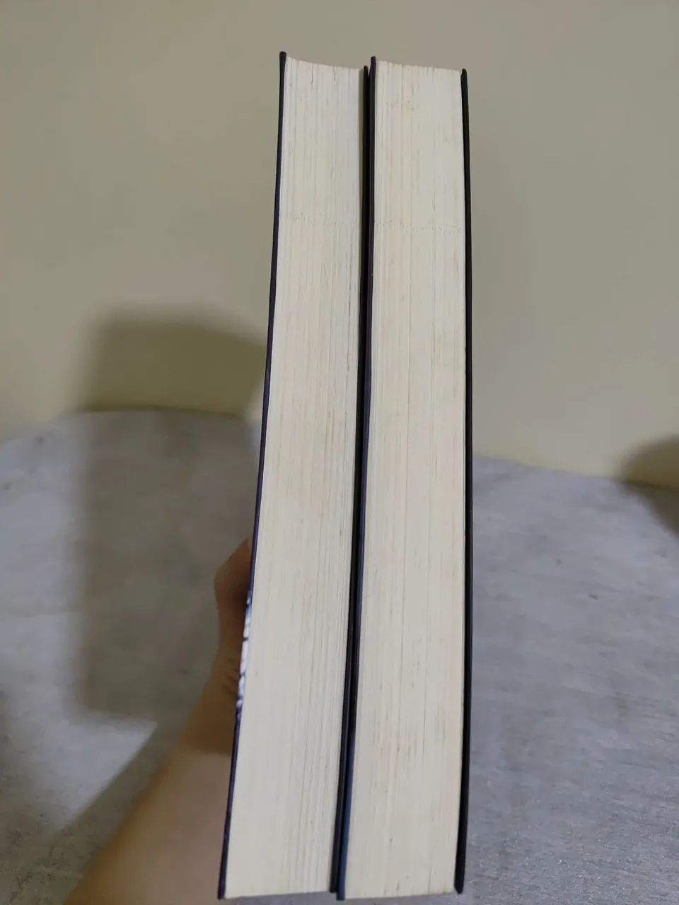 Livros 1 e 3 - Saga Cinquenta Tons - Foto 4