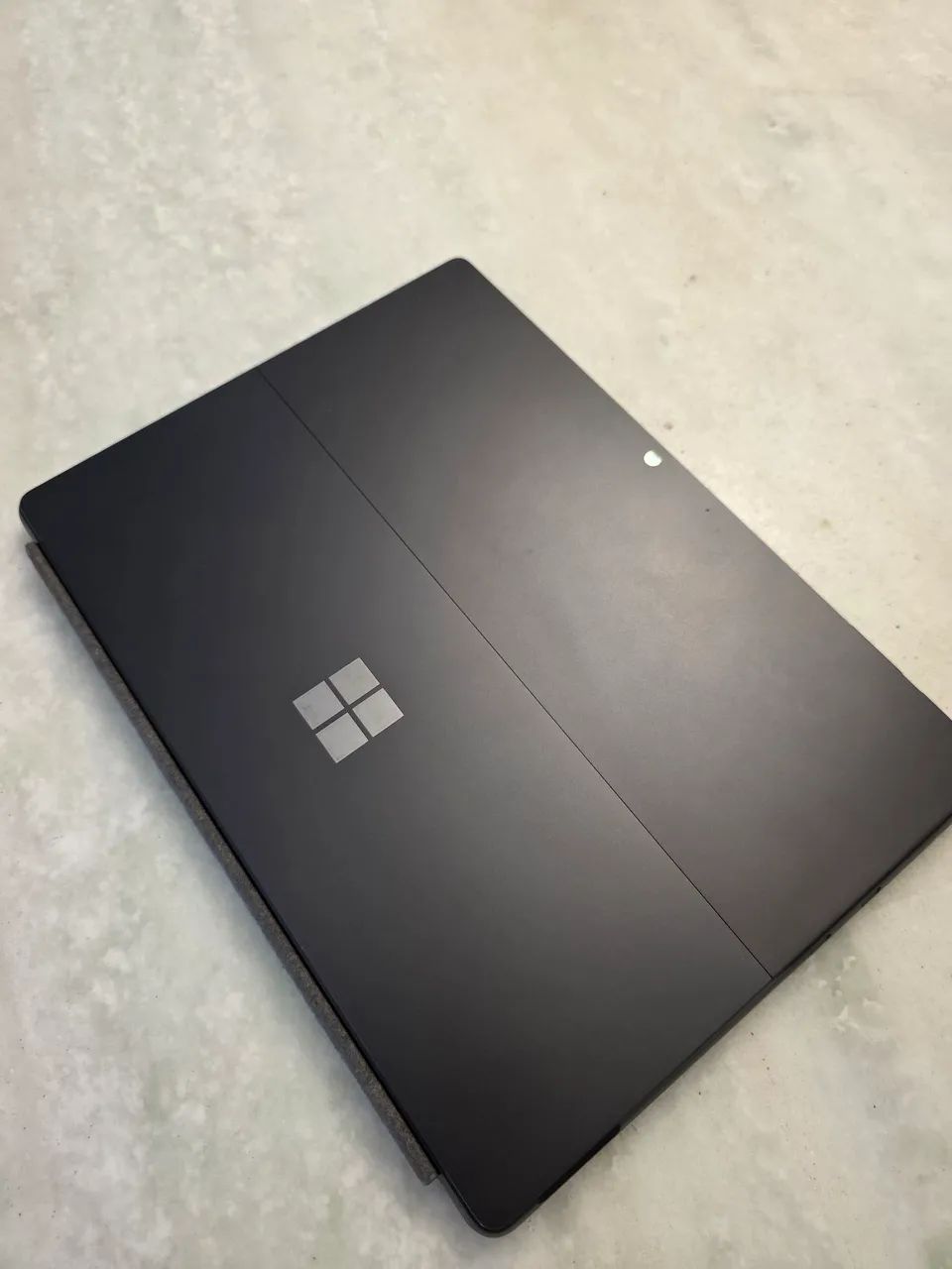 Surface Pro 9 (i71255U 16GB) com teclado e Slim pen2 - Foto 4