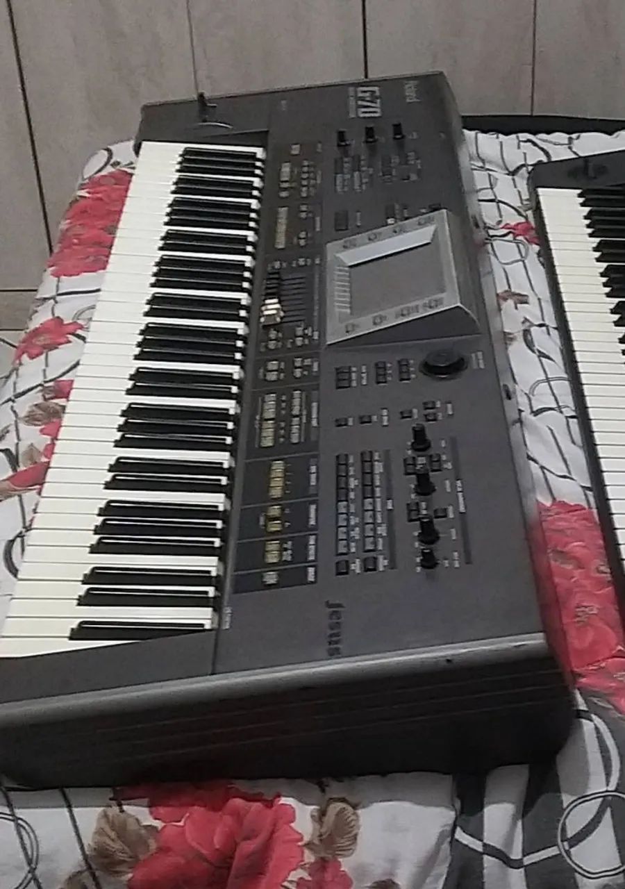 Roland G70 - Foto 2