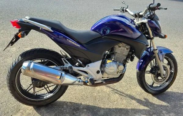 VENDO CB300R 2013/FLEX 