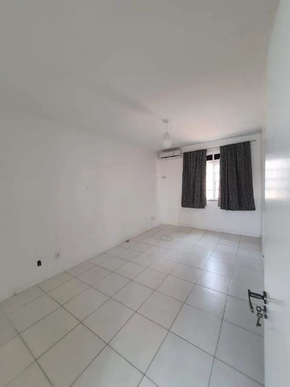 Casa Duplex com piscina e área gourmet no Bairro Suissa - Foto 5