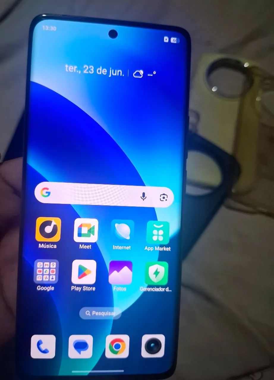 Realme 11 Pro+ - Foto 2