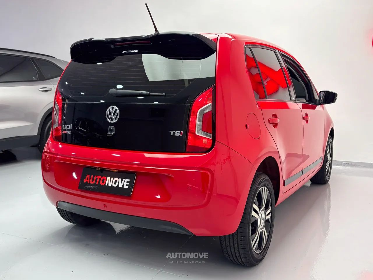 Volkswagen up! move 1.0 TSI Total Flex 12V 5p, foto 7 de 15