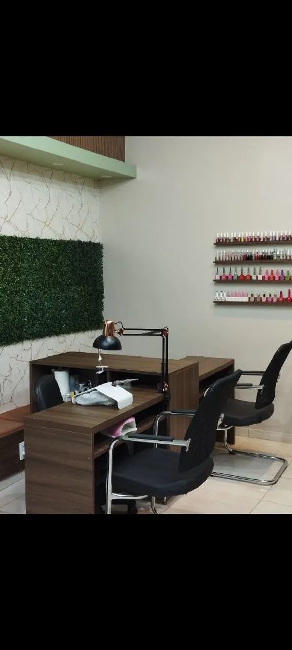 Mesa de manicure dupla