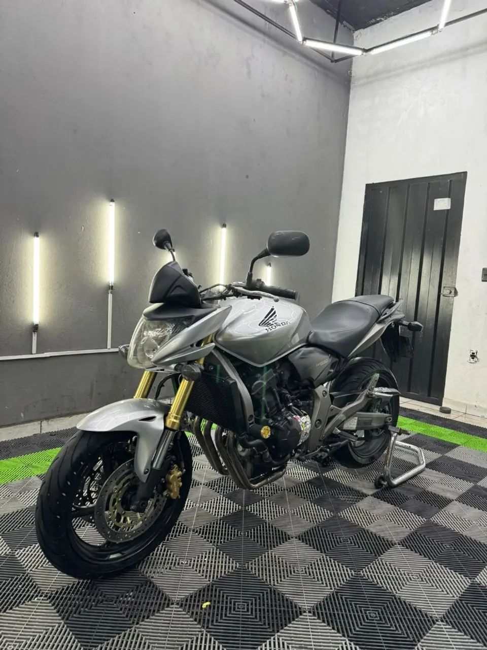 Honda Hornet 600