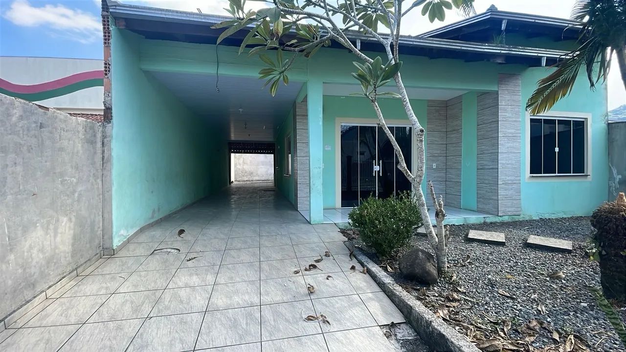 Vendo ou troco por casa de menor valor ! - Foto 4