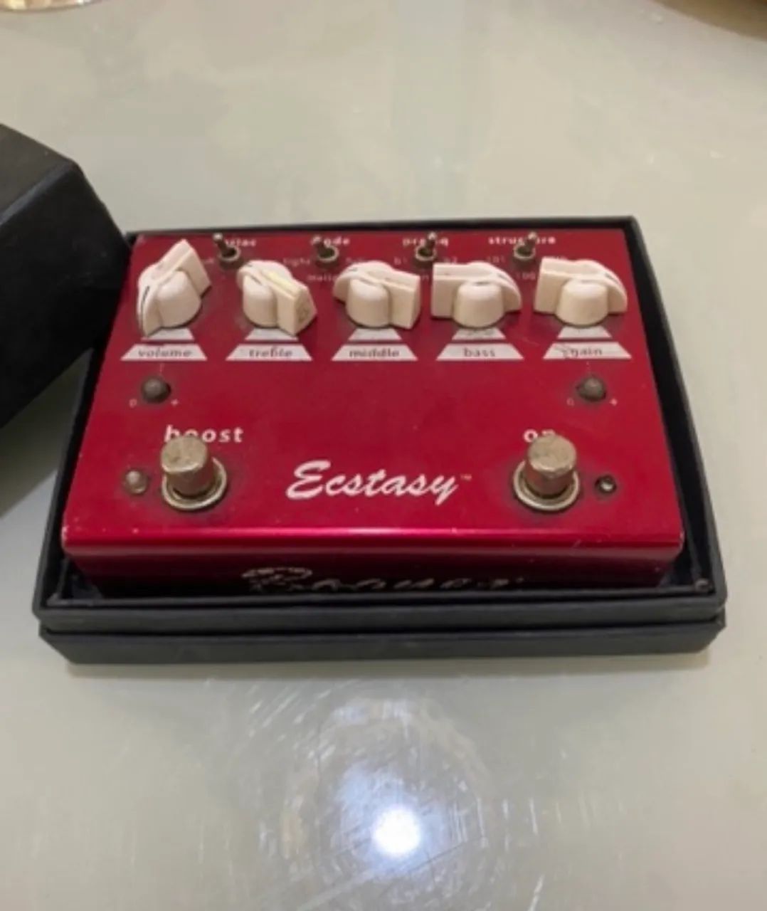 Pedal bogner red 