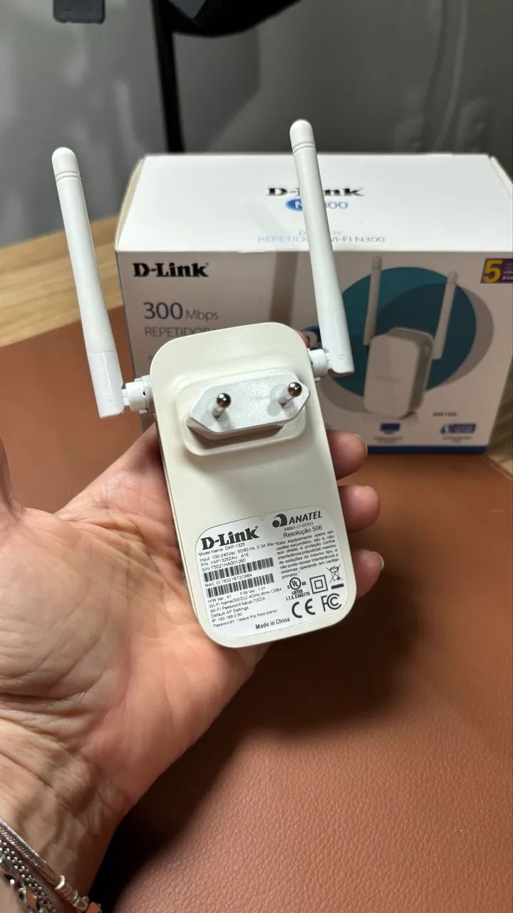 Repetidor Wi-Fi D-Link N300 Mbps - Foto 4