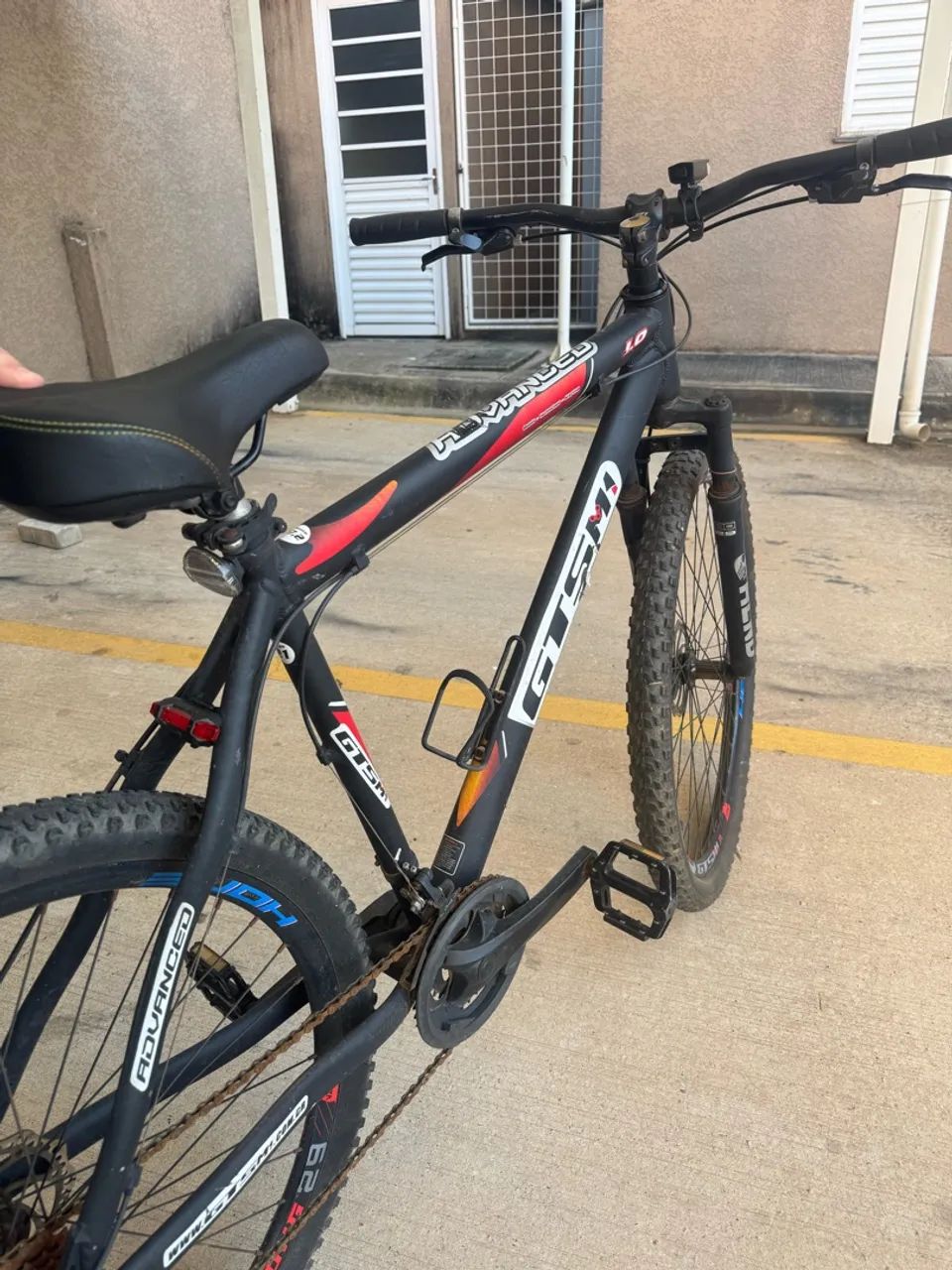 Mountain Bike (GTS M1)