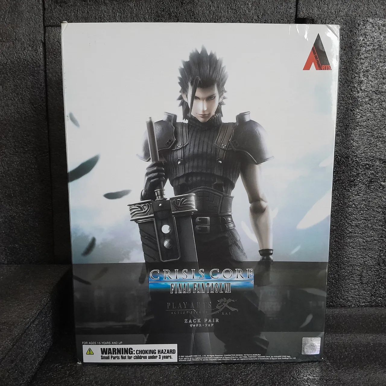 Play Arts Kai Zack Fair Soldier 1st Class Crisis Core Final