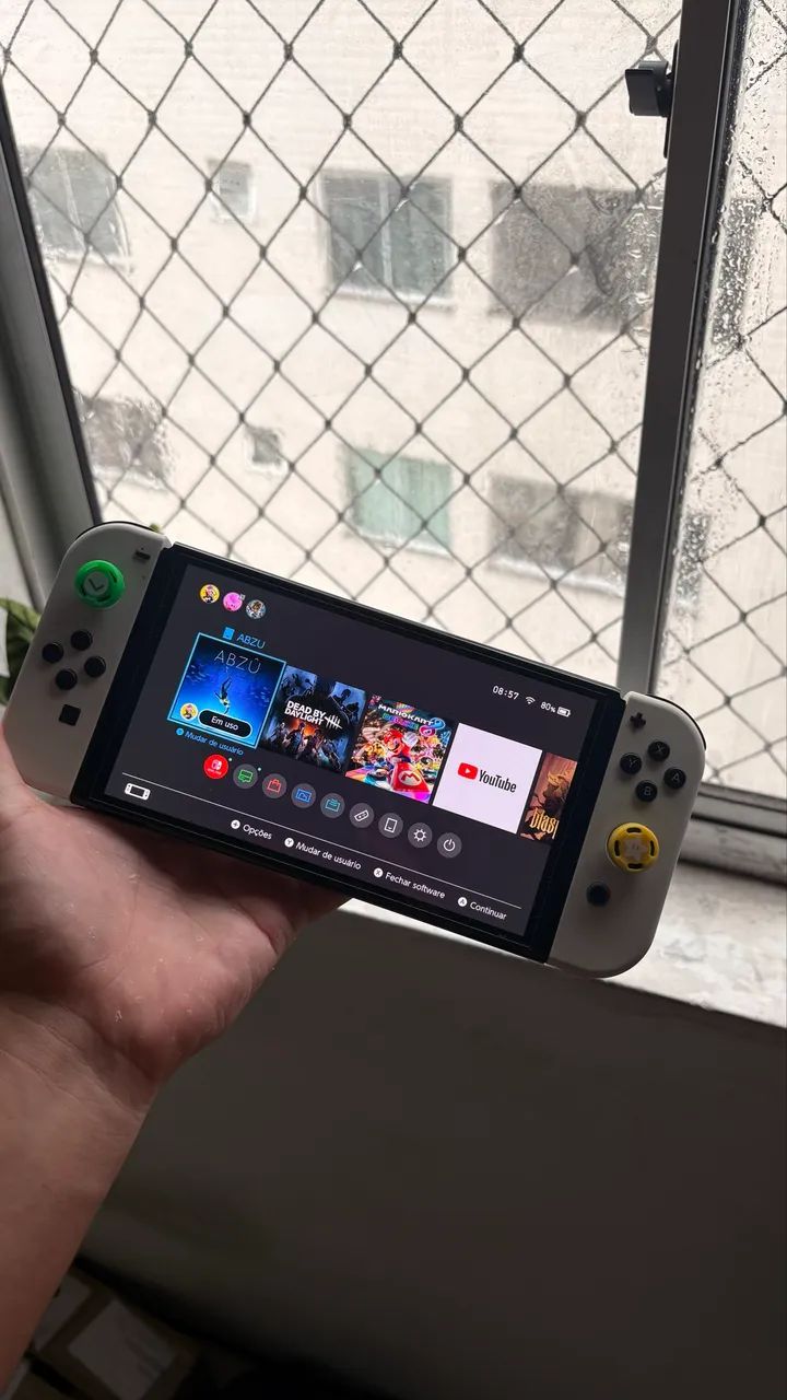 Nintendo switch oled 64gb