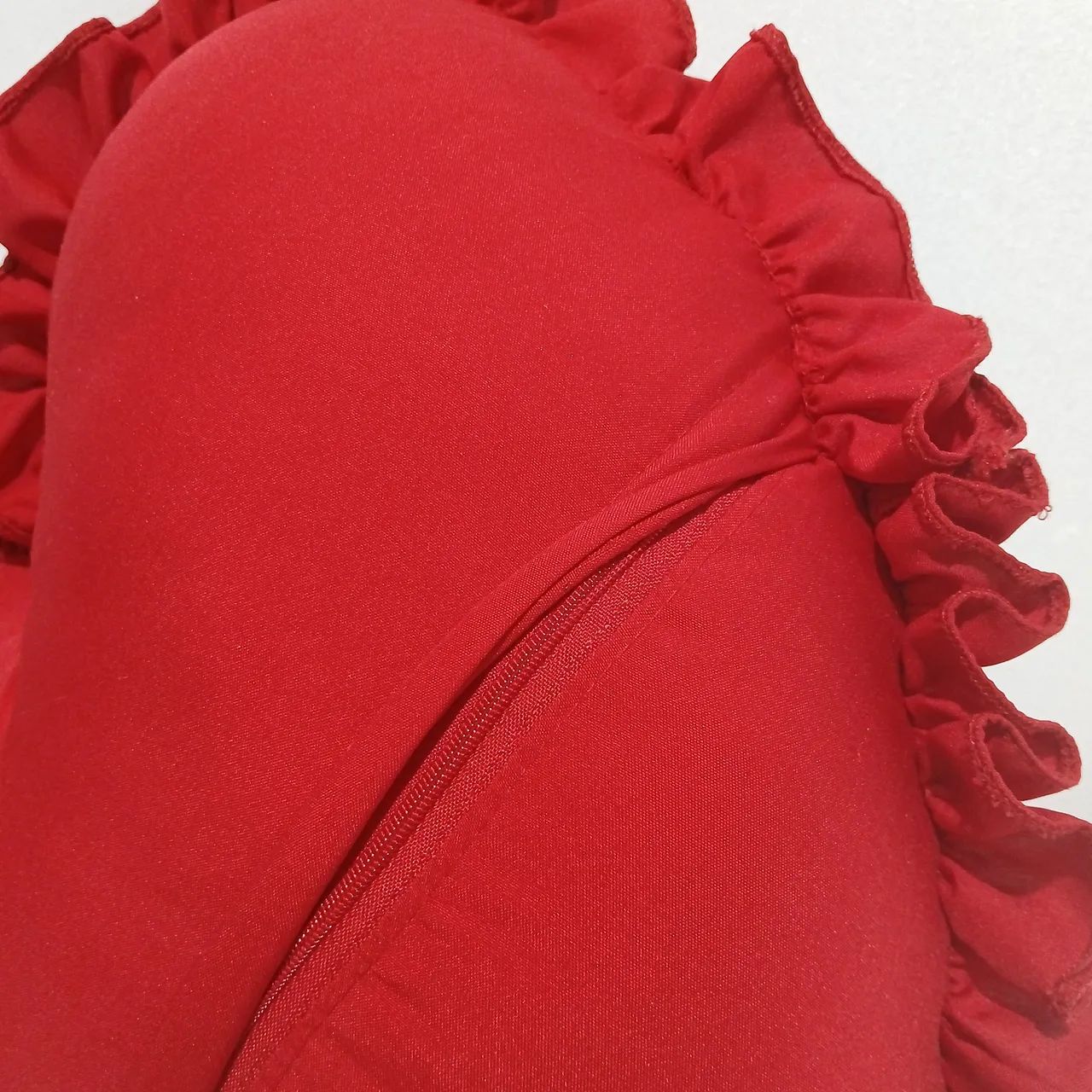 Almofada com capa coração  - Foto 4