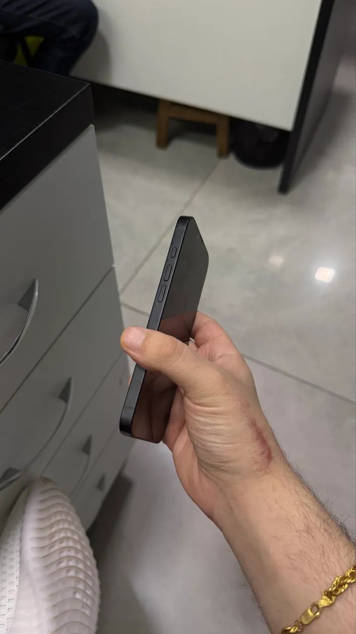 IPHONE 16E 128GB perfeitas condições  - Foto 5