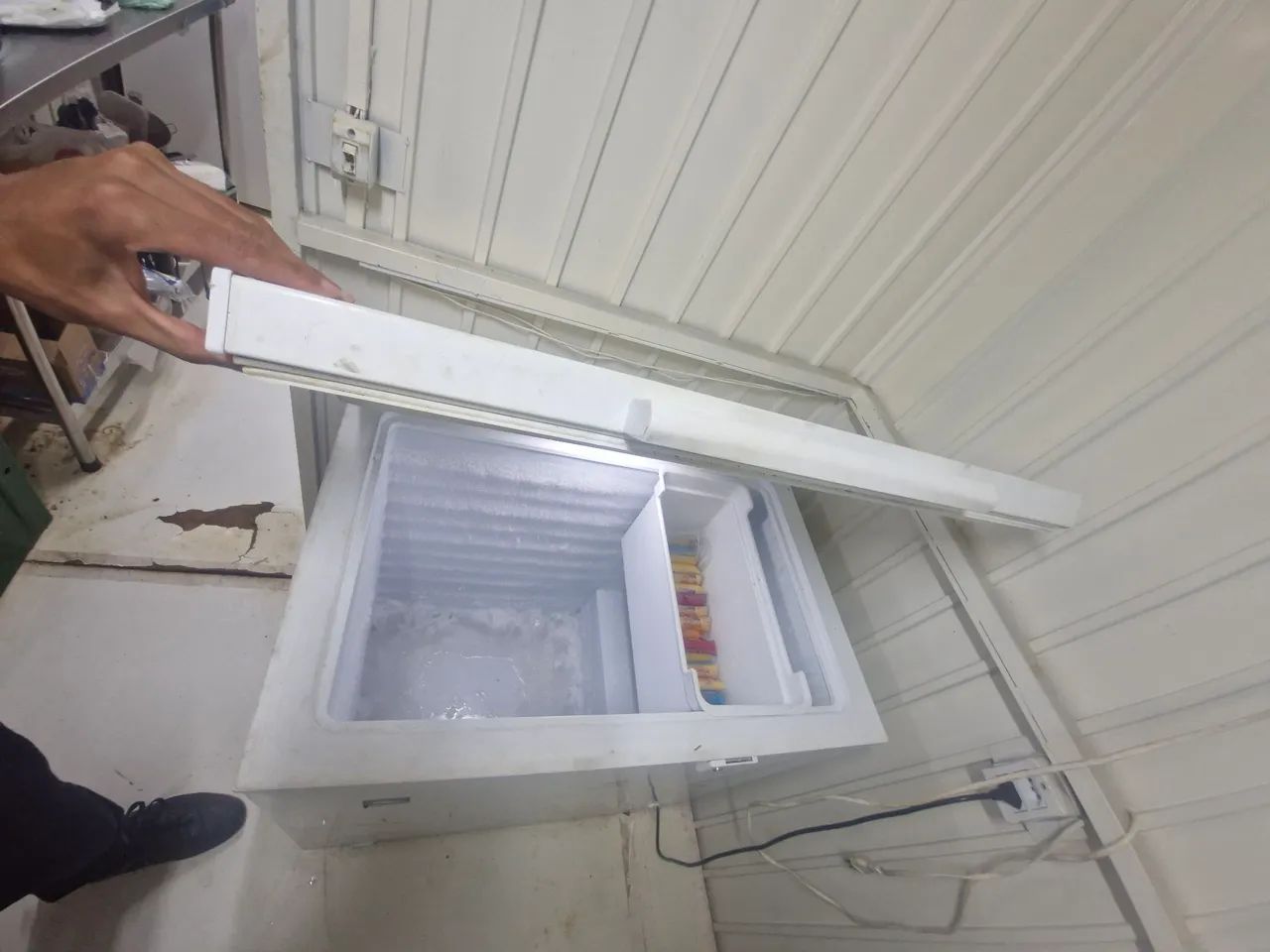 Freezer horizontal 220v - Foto 2