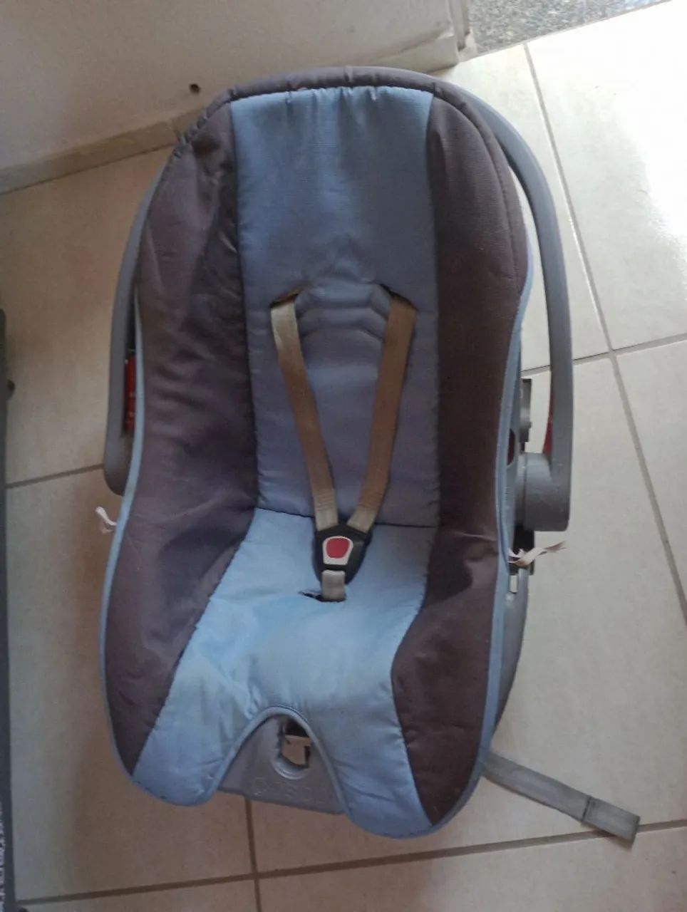 Bebê conforto da Cosco 