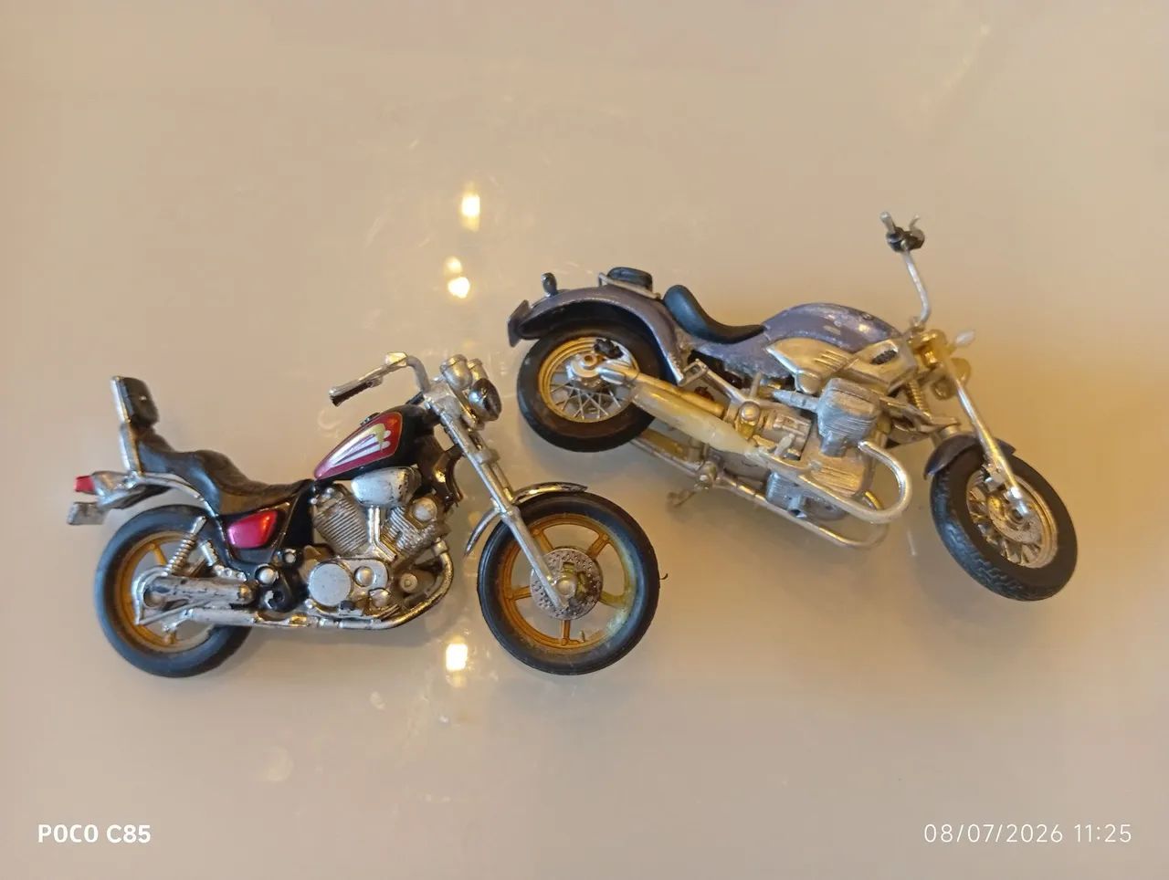 Duas miniaturas de motos  - Foto 3