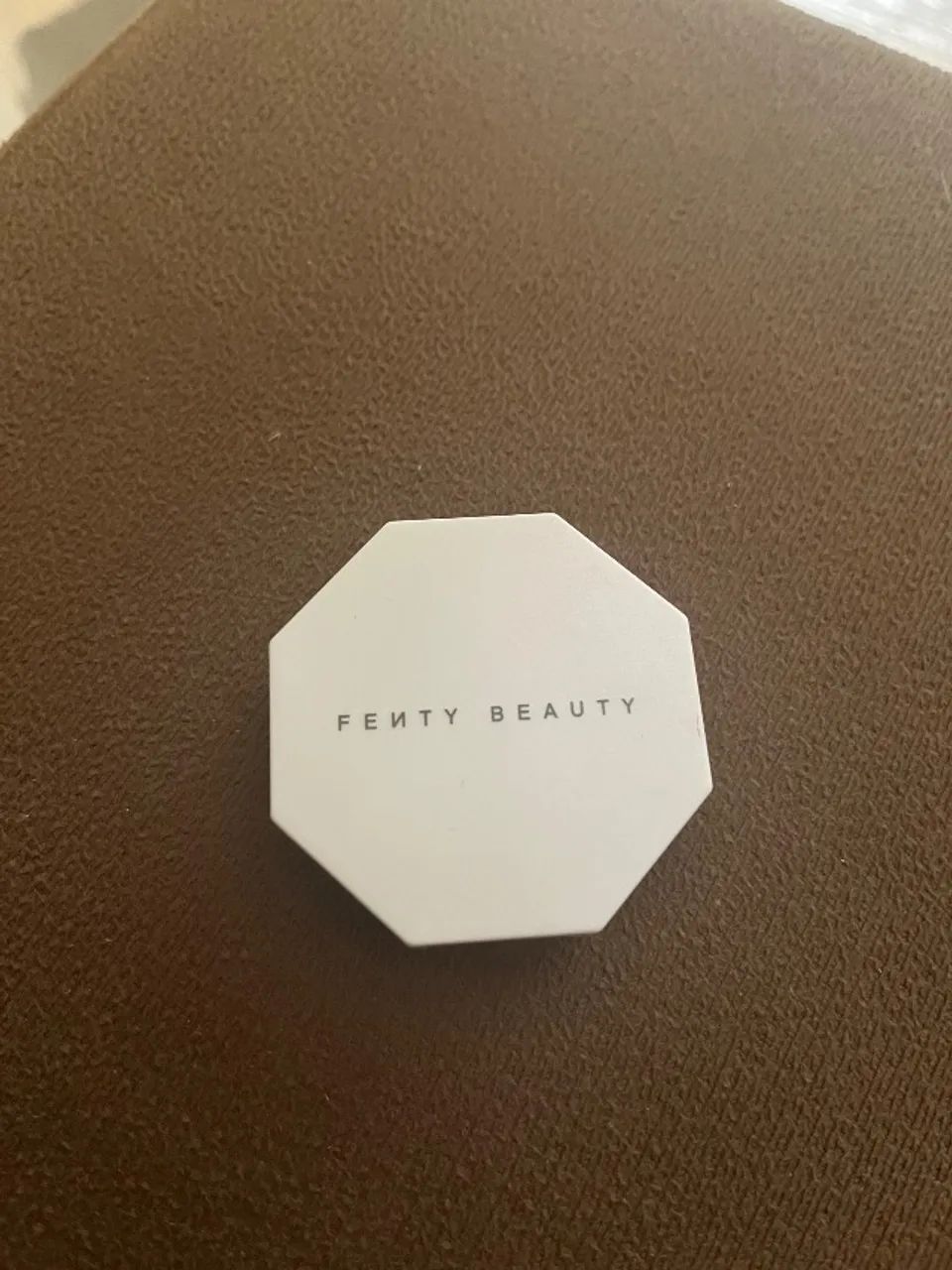 Iluminador Fenty Beauty Moscow Mule - Foto 2