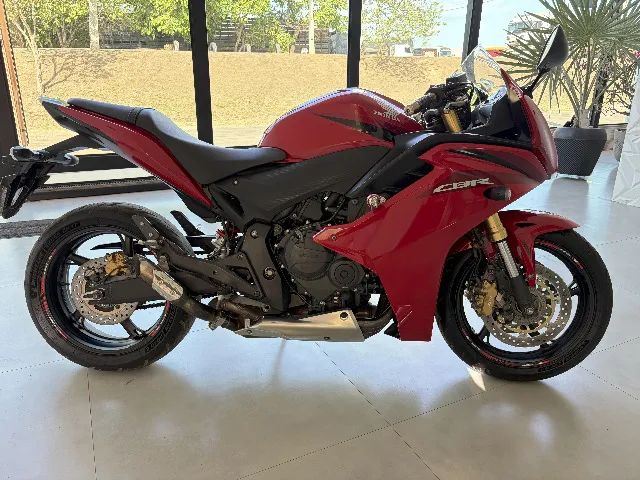 CBR 600 F