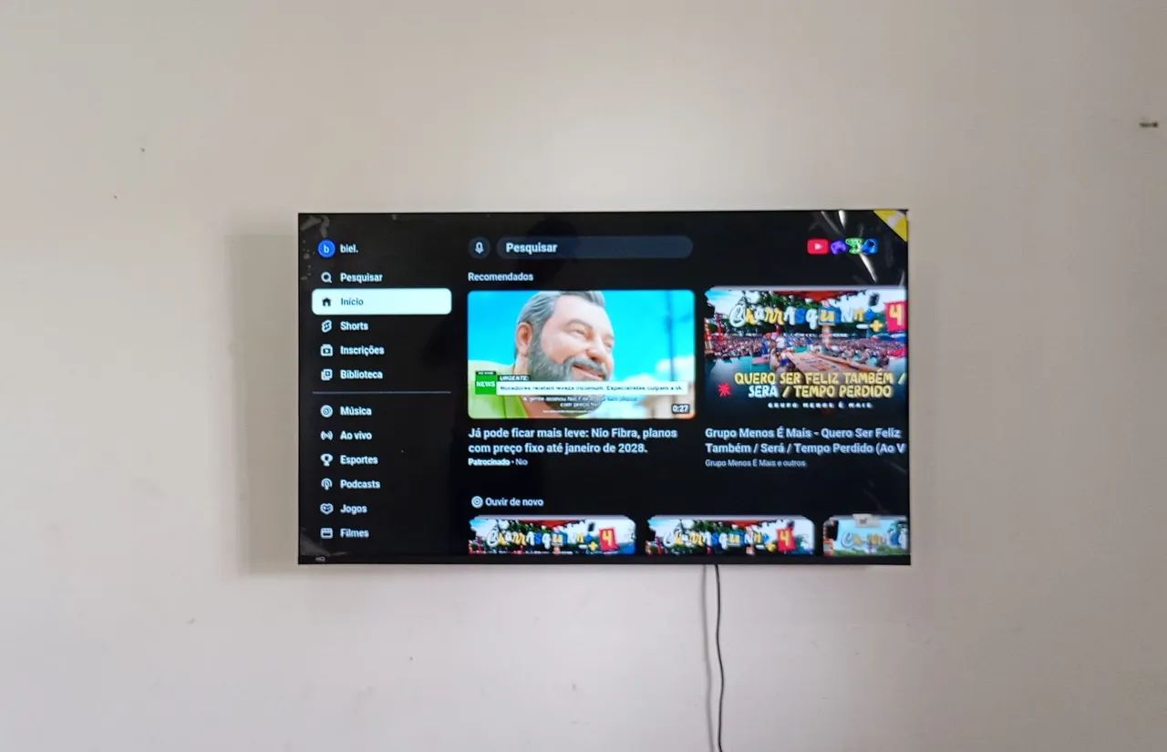 Tv smart 4k HQ Android 50 polegadas tá toda no plástico zera! - Foto 3