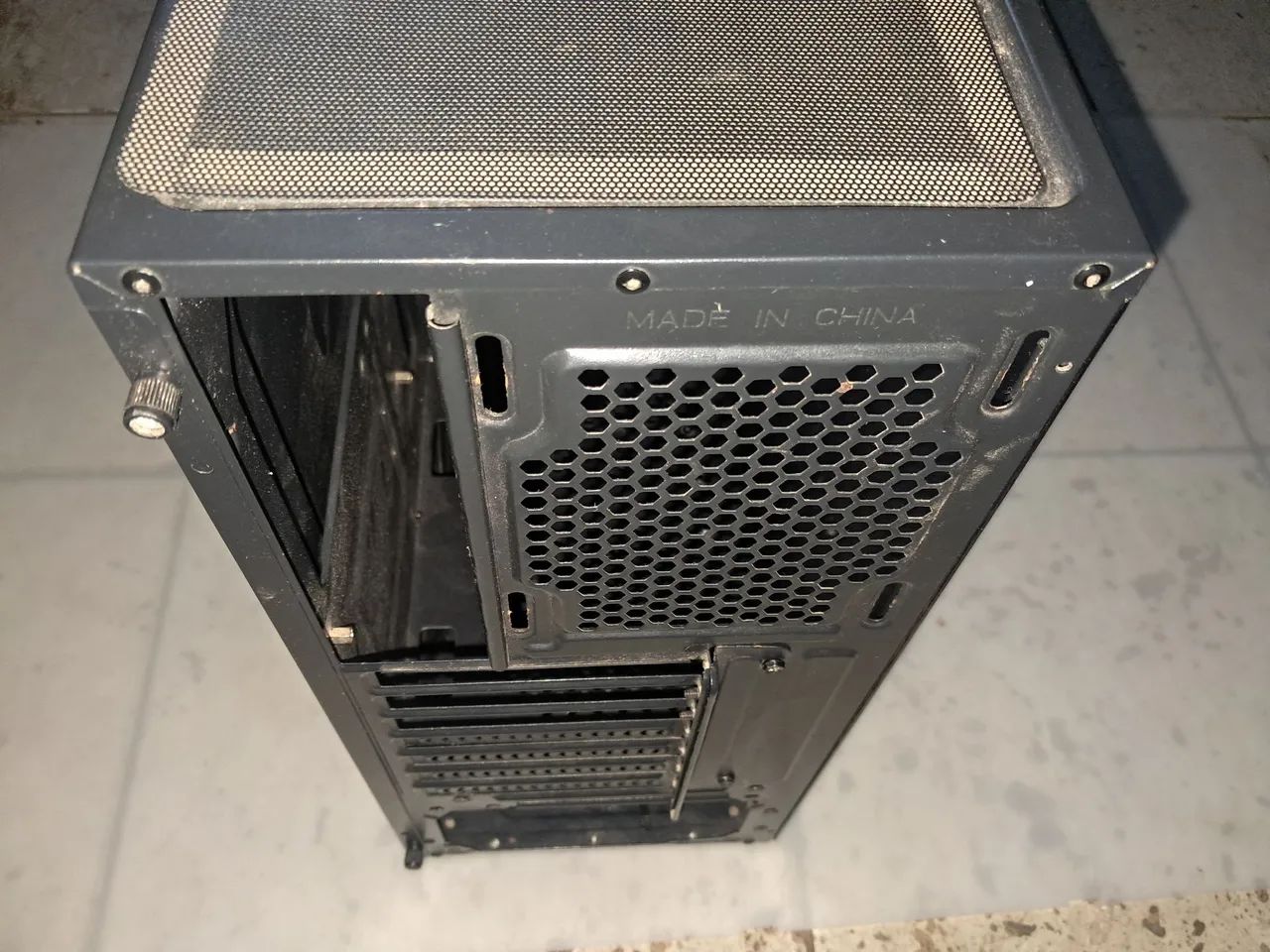 Gabinete game - Foto 4