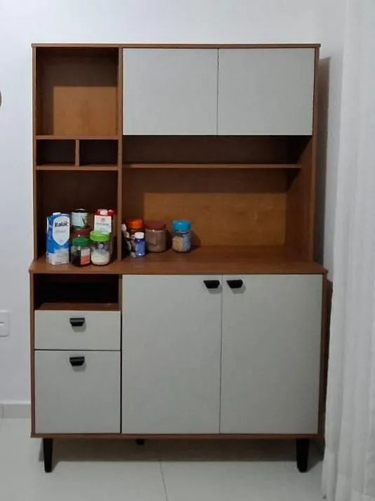 Armário de cozinha 4 portas 2 gavetas