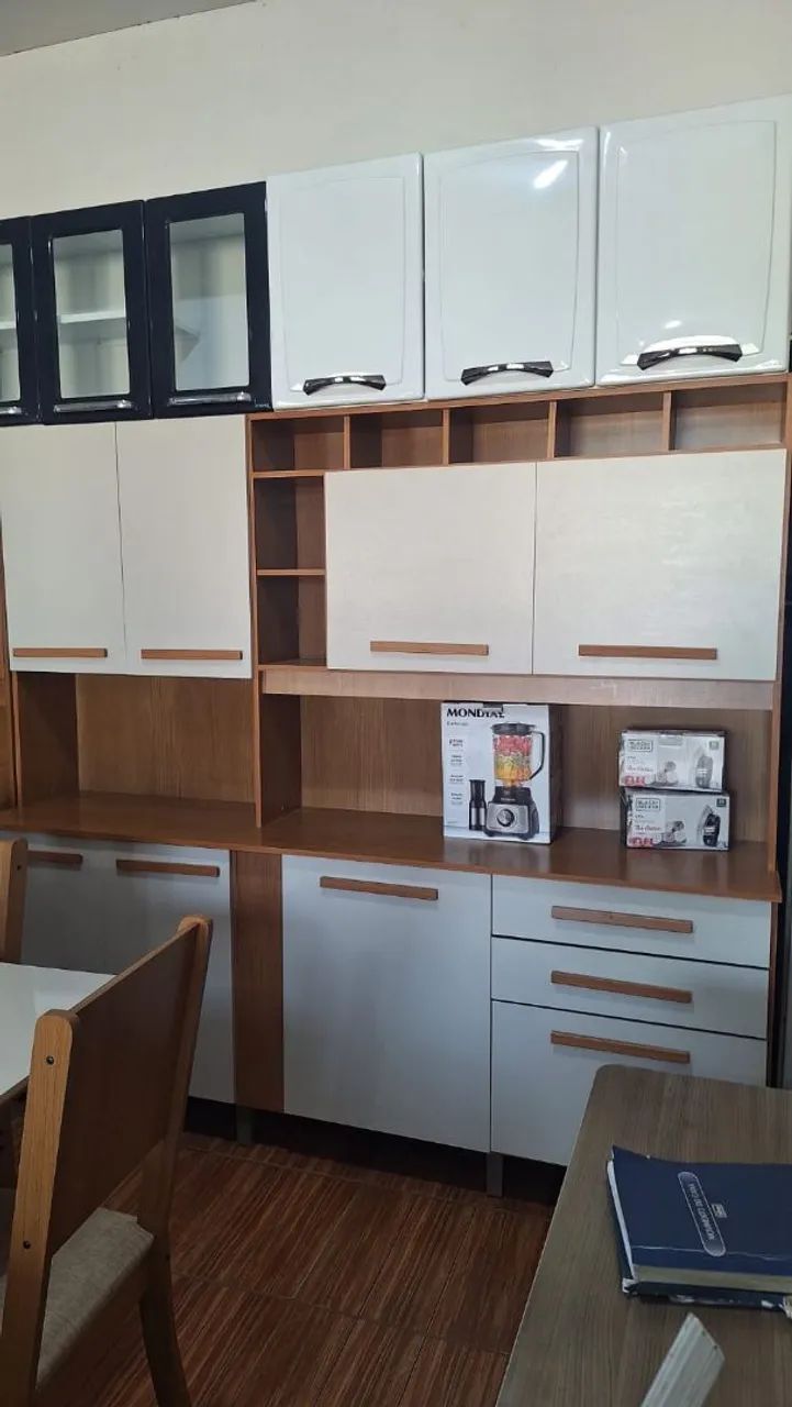 Armário de cozinha novo 