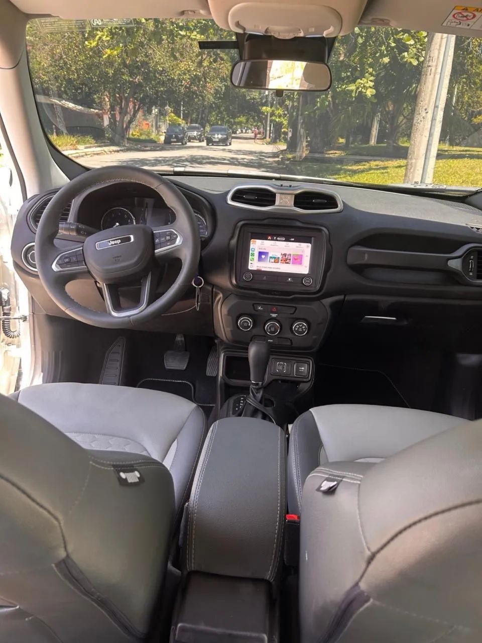 Jeep Renegade Sport T270 1.3 TB 4X2 Flex Aut. 2023 - Foto 3