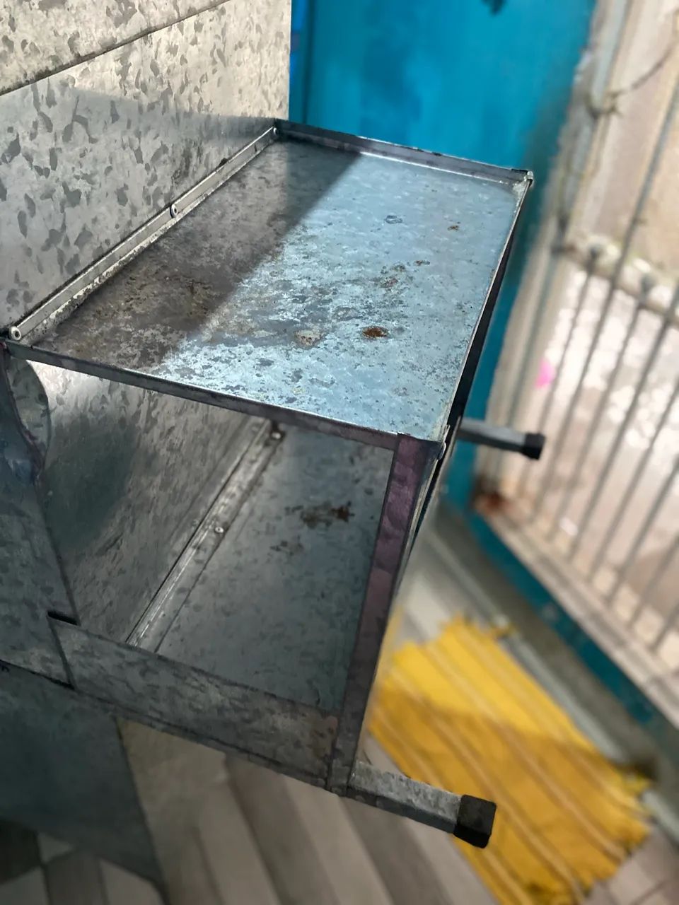 Carrinho de churrasco  em ótimo estado  - Foto 2