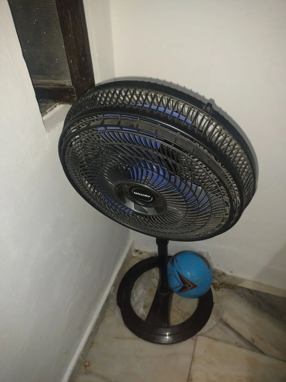 Ventilador com pé  - Foto 2