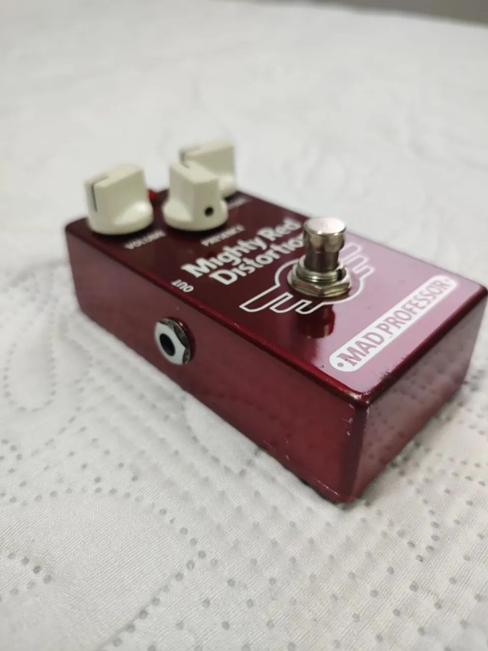 Pedal de guitarra Mighty Red Distortion - Mad Professor