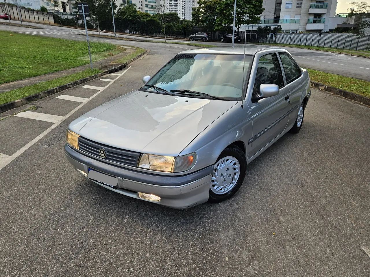 Volkswagen Logus Logus GLSi / GLS 2000 1994