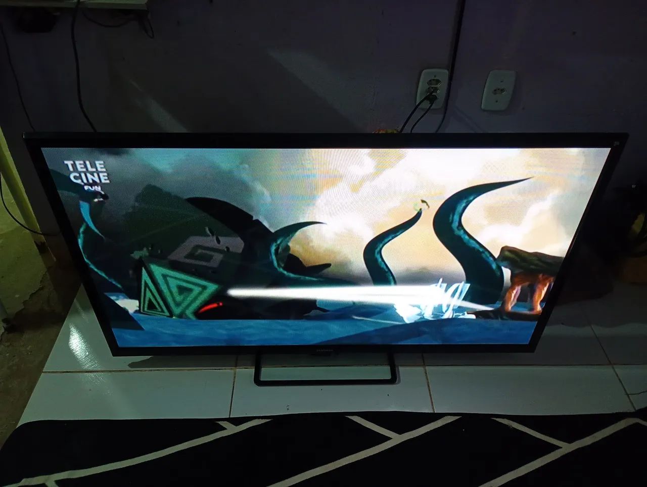Tv  - Foto 2
