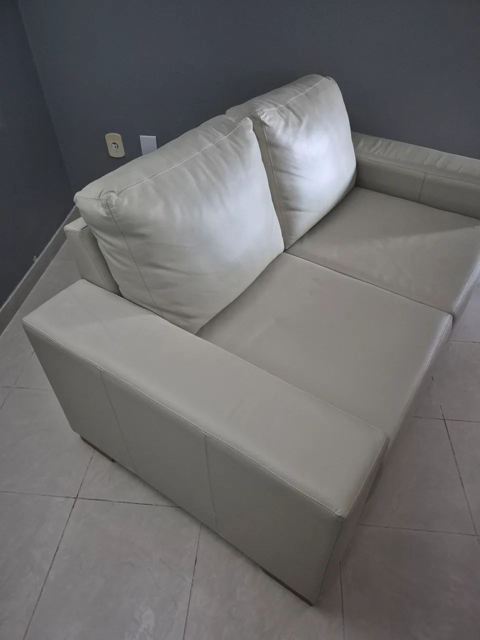 Sofá dois lugares - Foto 2