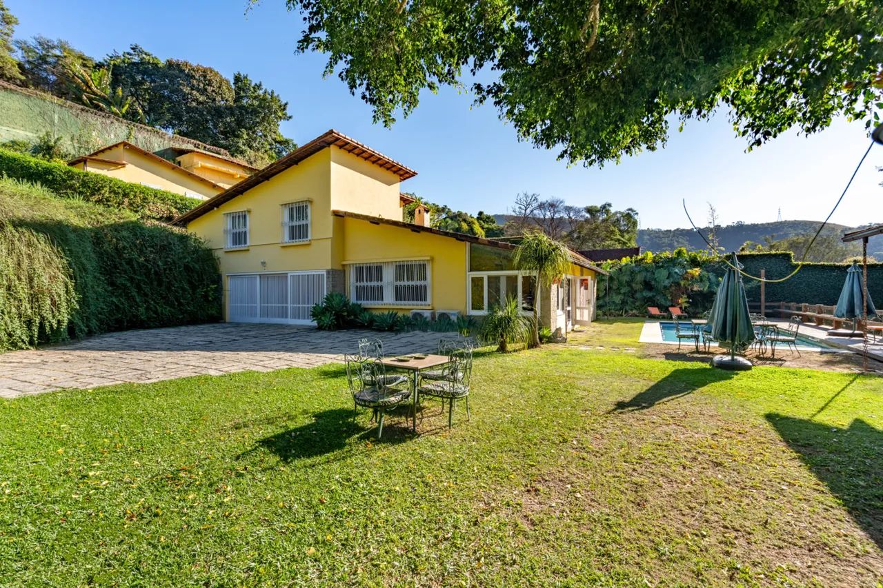 Casa com 4 quartos em Nogueira, Petrópolis. - Foto 4