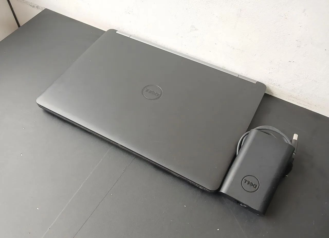 Notebook DELL i5 vPro/ SSD NVME