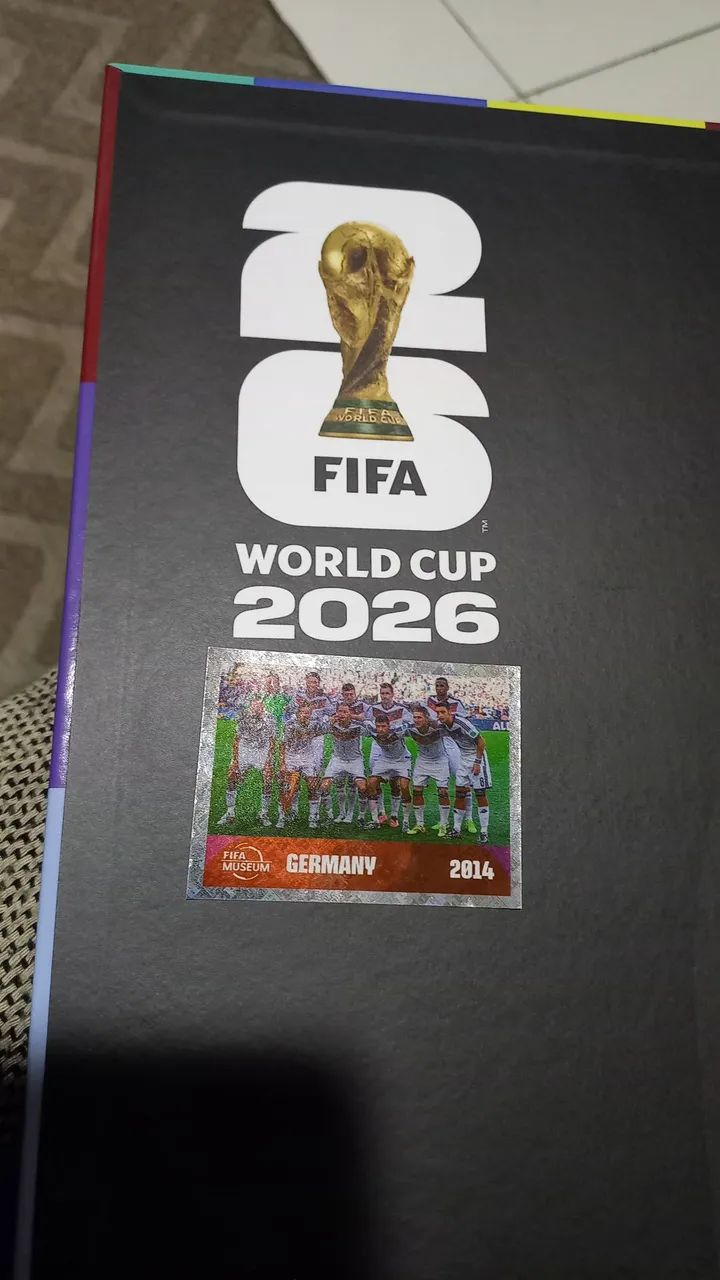 Figurinhas legendi CR7 OURO valor a combinar - Foto 4