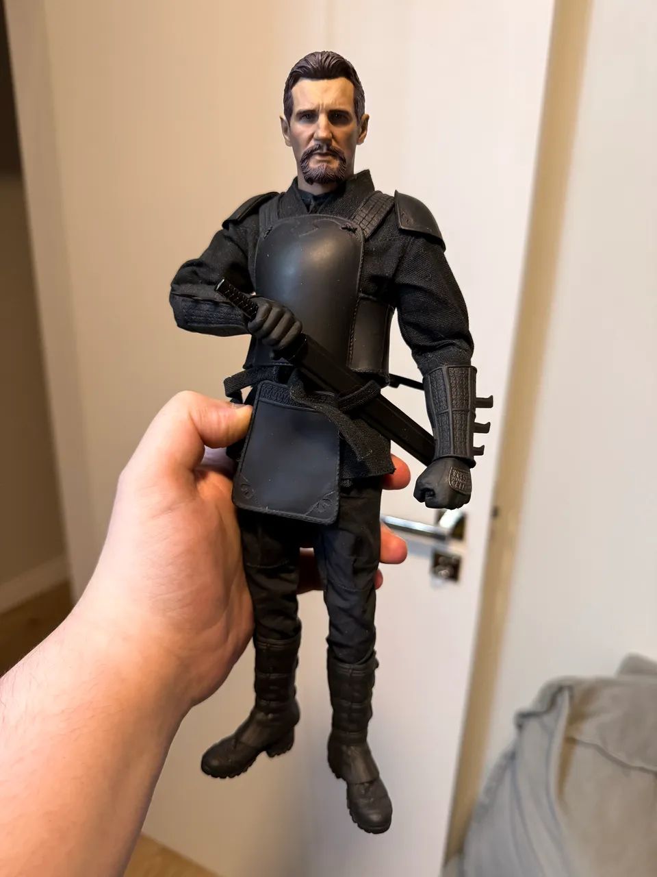 Rasalghul present toys