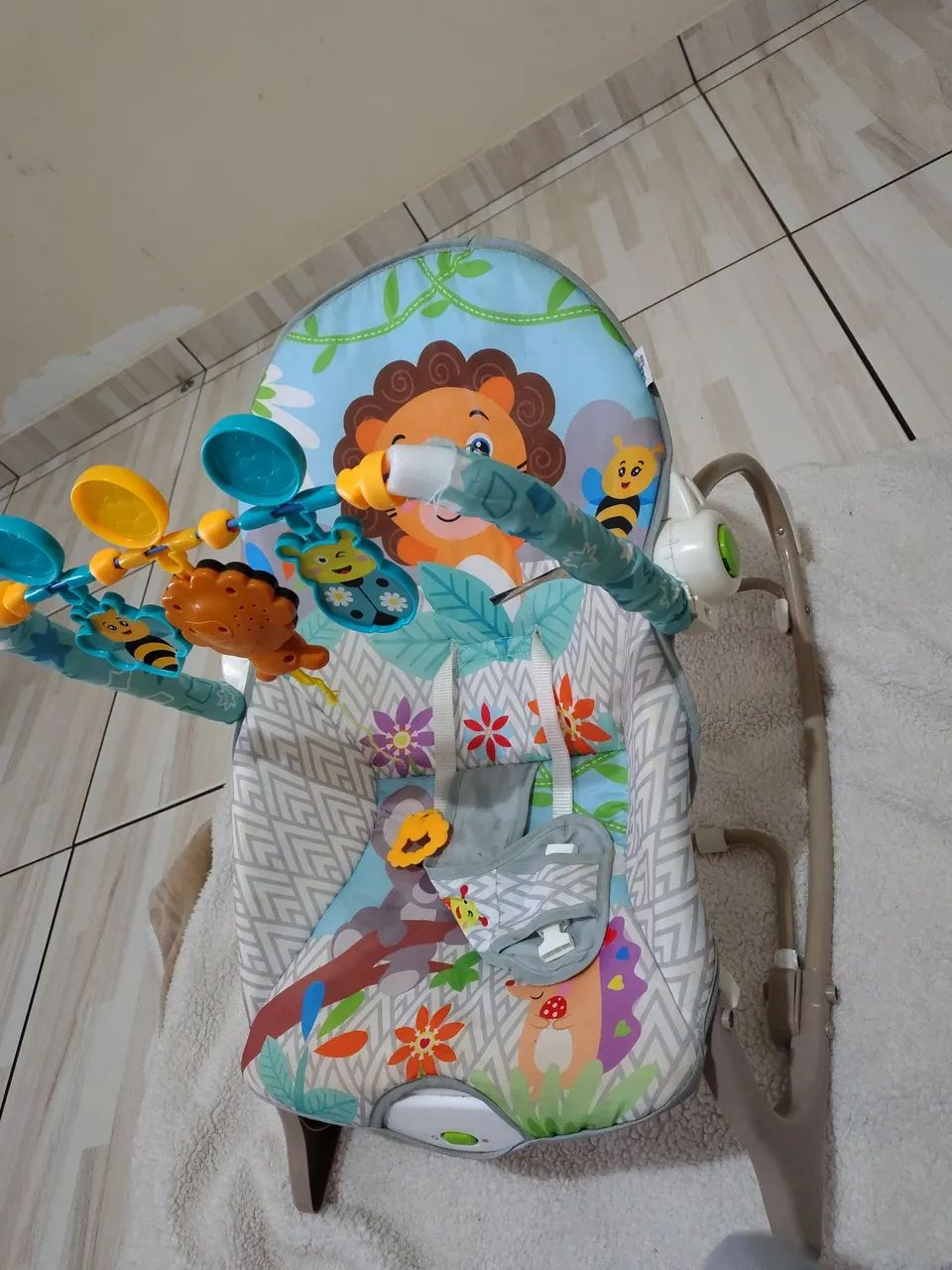 Cadeirinha de balanço infantil  - Foto 2