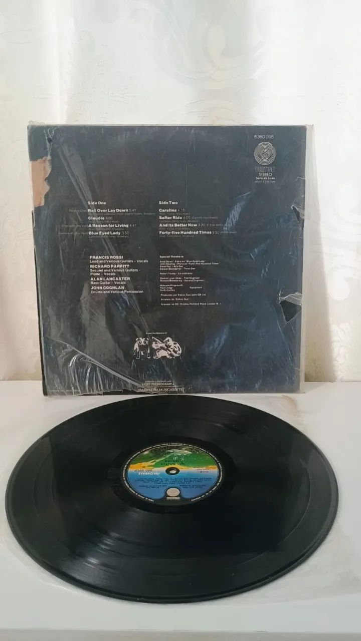 Disco Vinil Status Quo Hello 1982 no estado - Foto 2