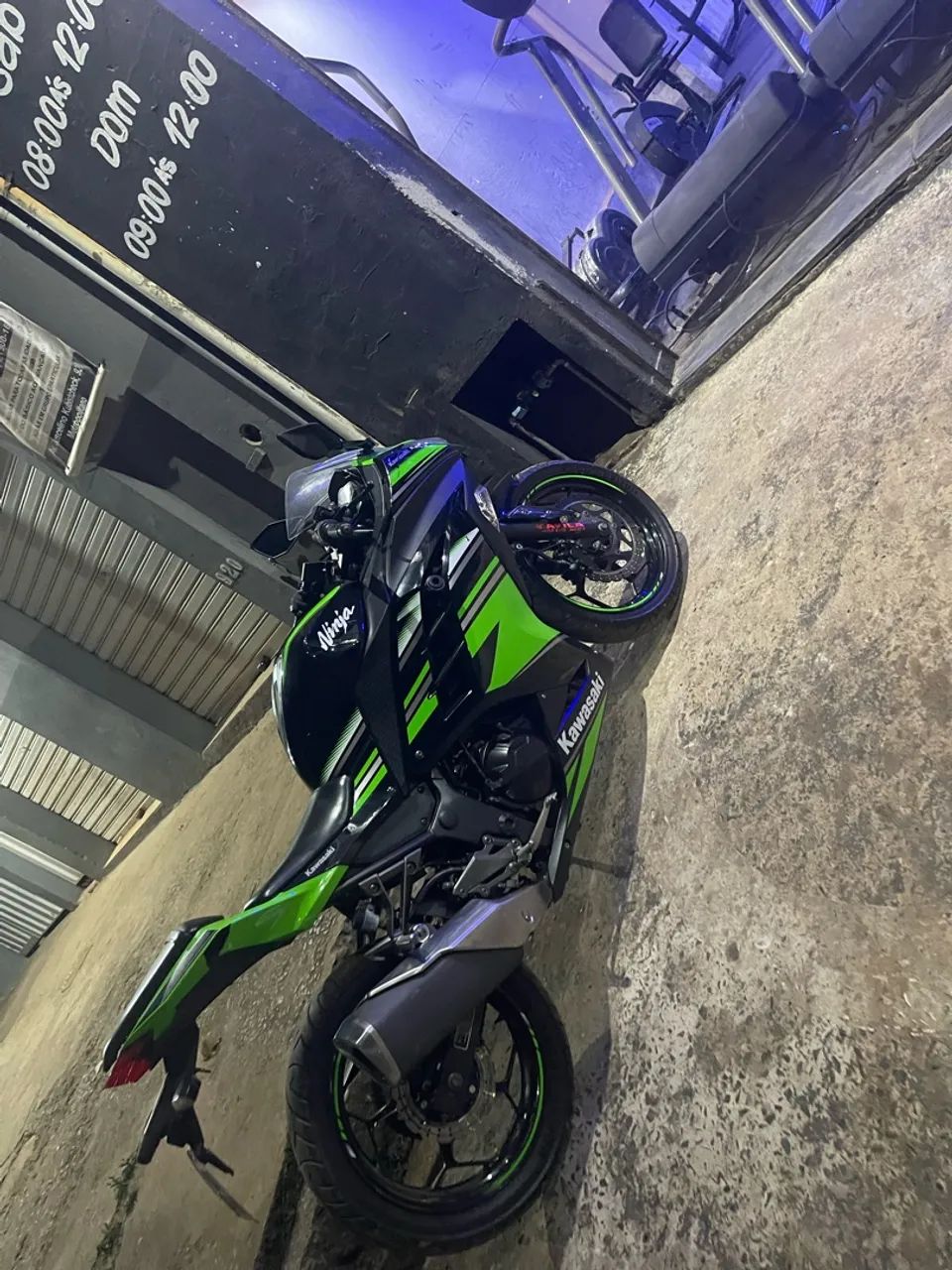 Kawasaki ninja 300