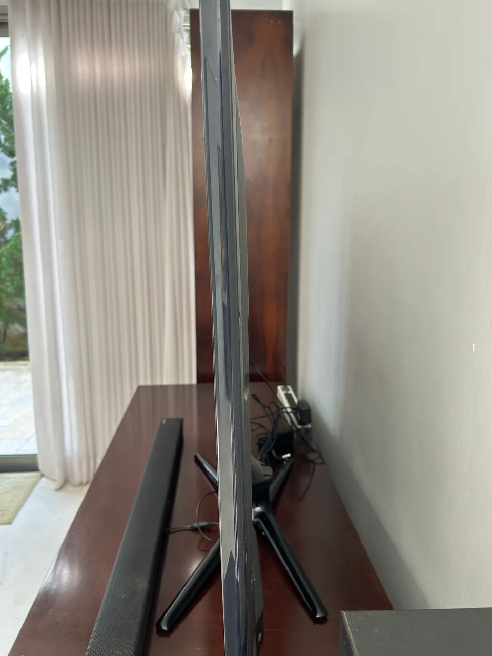 Tv Samsung UN55ES6500GXZD com tela quebrada - Foto 2