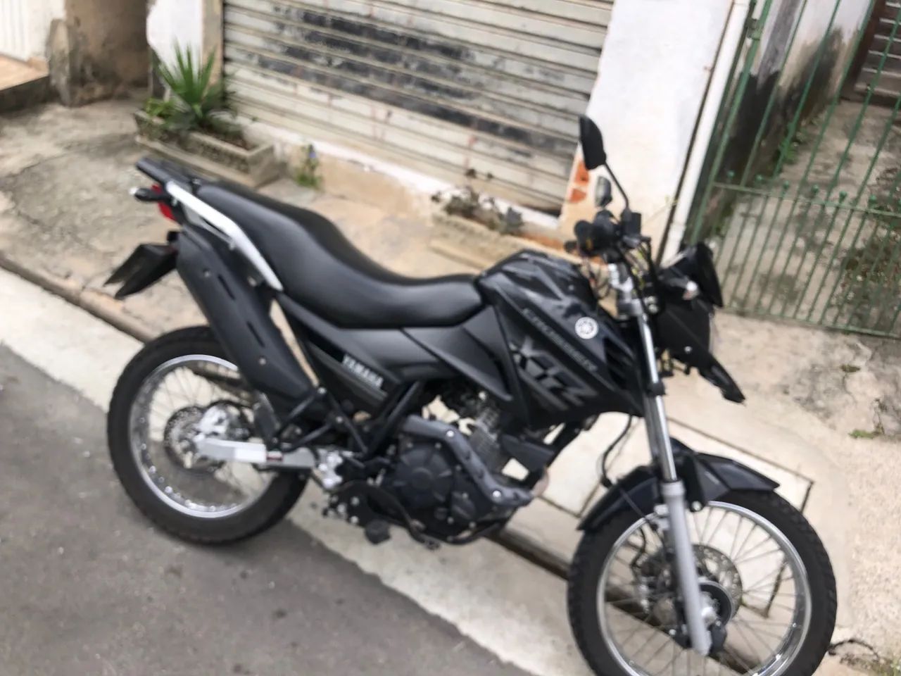 Crosser em ótimo estado 
