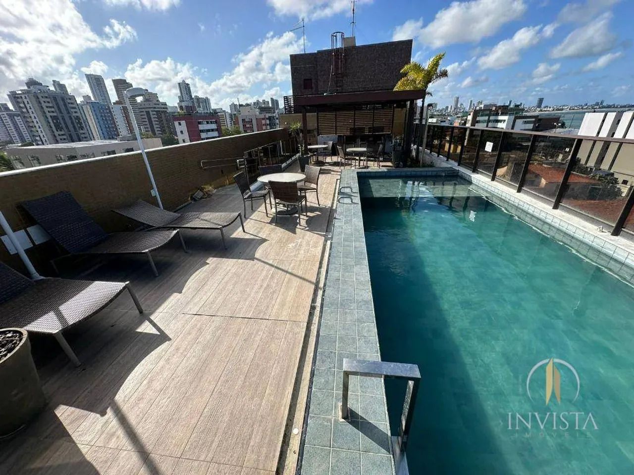 Flat mobiliado à venda, Manaira, a poucos metros do mar em João Pessoa! Unidade ja rentabi - Foto 3